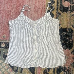 Abercrombie and Fitch top